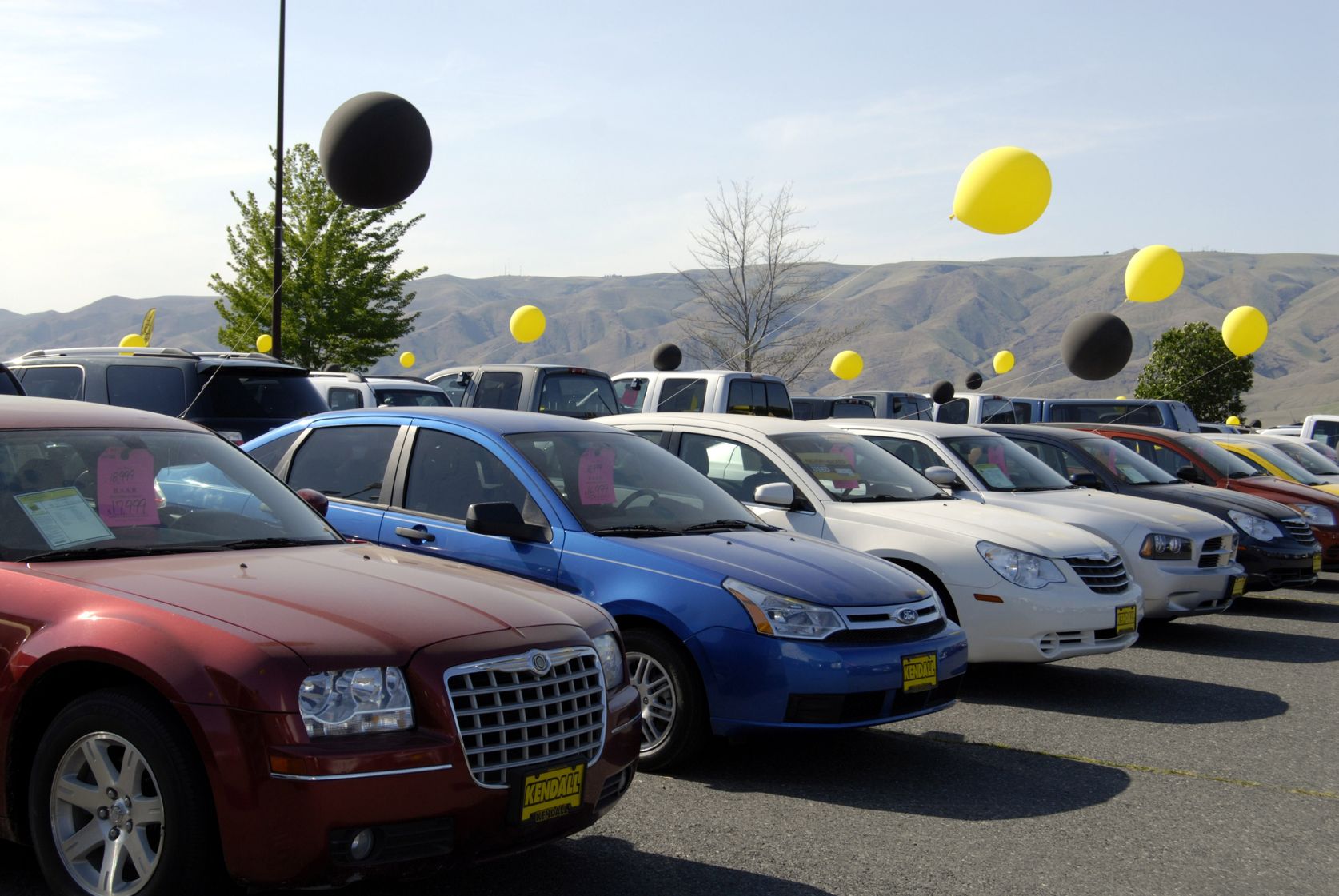 Avon, St Cloud, Albany, St Joseph, Holdingford,  MN. Auto Dealers Insurance